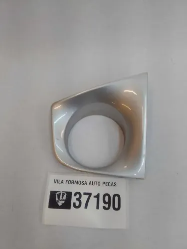 Moldura Farol Milha Esquerdo Toyota Etios 1.5 2019/2020