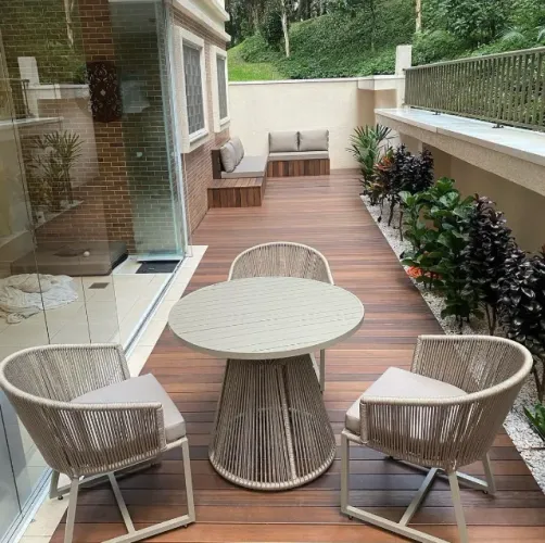 MESA TURIM COM 3 CADEIRAS - TRAMA ZIGZAG