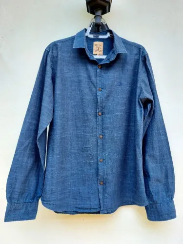Camisa Masculina Mr. Cat - Tamanho M