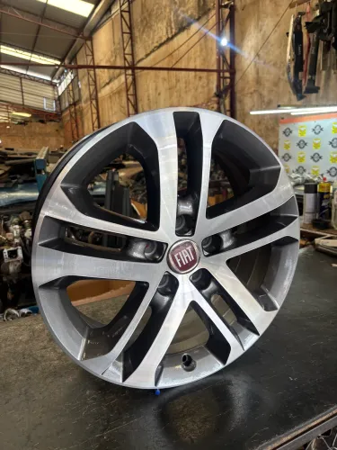 Jogo Rodas Fiat Toro 2021 - Aro 17?
