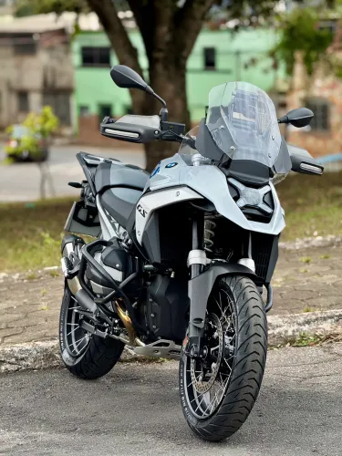 BMW R1300 GS PLUS 2025.