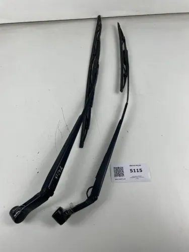 Par Haste Limpador Parabrisa Toyota Yaris 2018 A 2022