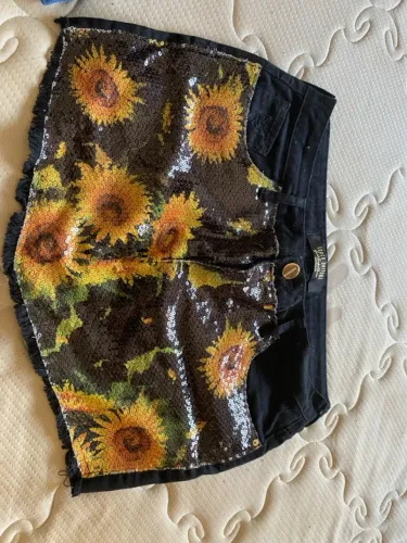 Saia Jeans com Detalhe em Paetês LP