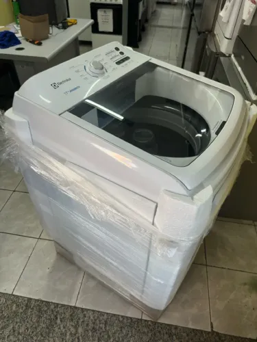 Máquina de Lavar / Lavadora Electrolux 17kgs 127v NOVA