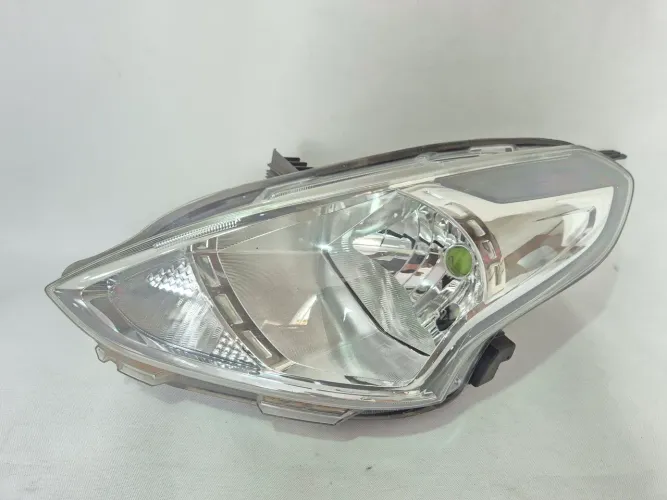 Farol esquerdo Nissan versa 2016 2017 2019 2020 original