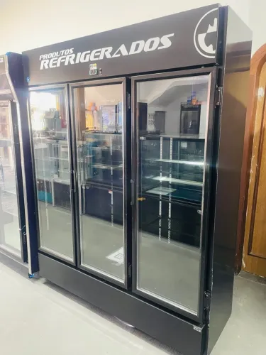 MB Refrigerador expositor 3 portas FortSul