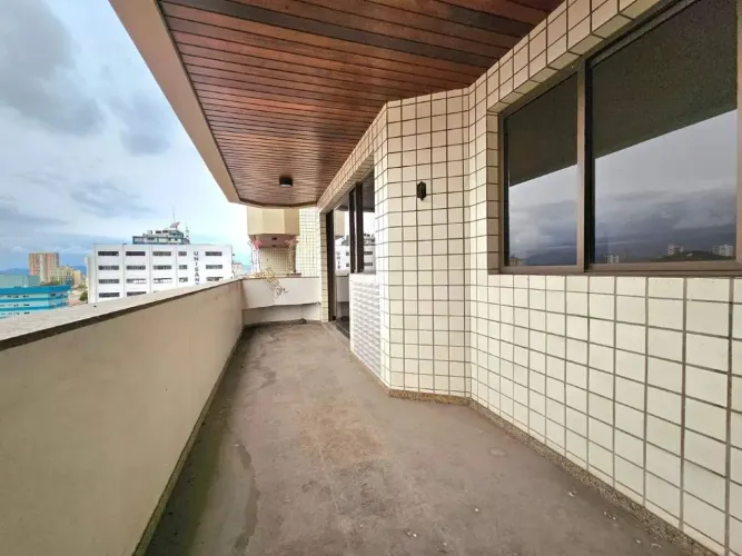 Apartamento 3 Dormitórios, 1 Suíte, 2 Vagas Demarcadas - Boqueirão - Santos - SP