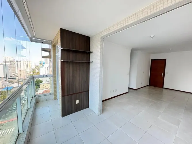 Imóvel para venda - 2 quartos com suíte, varanda, 2 vagas em Santa Lucia