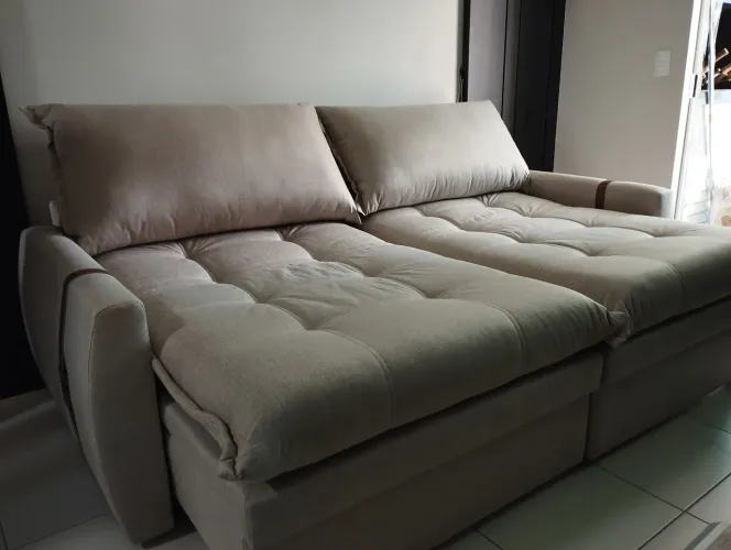 Sofá slim sem caixa vira cama com braços abaloados 