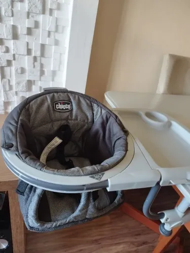 Cadeirinha de Refeição Chicco 360° - OFERTA!!!