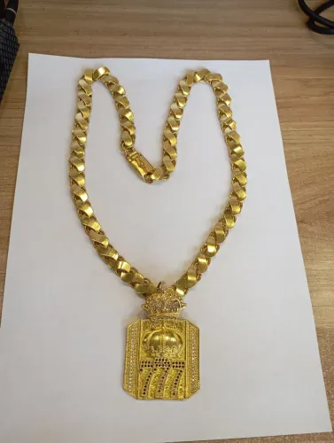 Cordão de moeda antiga