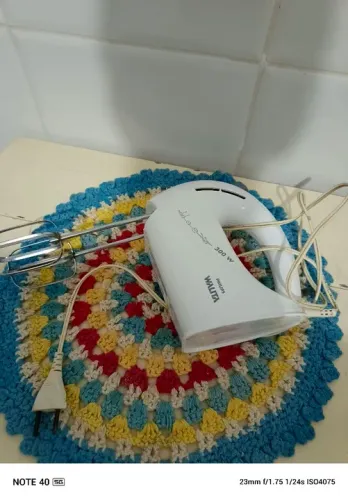 Batedor de Massa Walita 300W