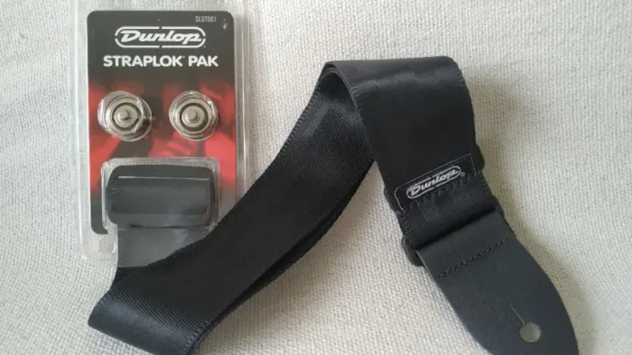 Correia Dunlop Straplock preta para Guitarra