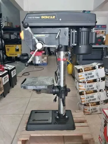 Furadeira de Bancada FSB16 Tork 16mm c/ Motor 1CV - Schulz (Loja/Nova)