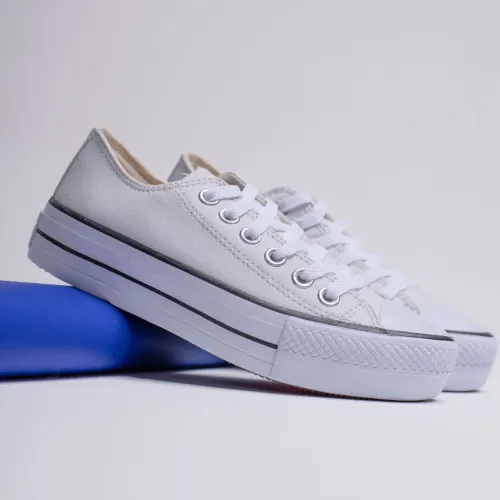 Tênis casual feminino plataforma
