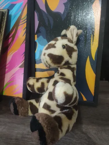Pelúcia de Girafa (35 cm) - A Companheira Perfeita <br>