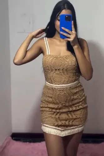 Vestido Crochê Bege com Detalhes