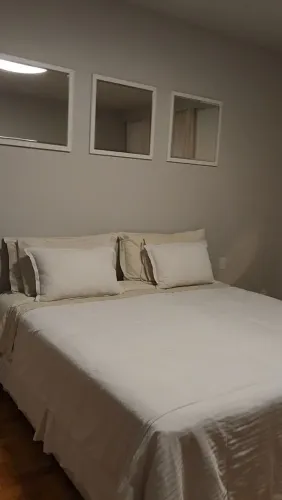 Cama King Size com Bau ! Colchão linha Premium Pocket, super confortável.