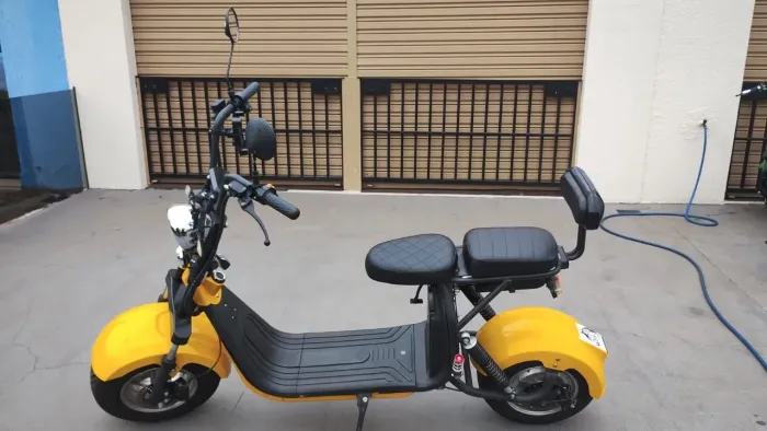 Scooter eletrônica Custom Pro 2000W