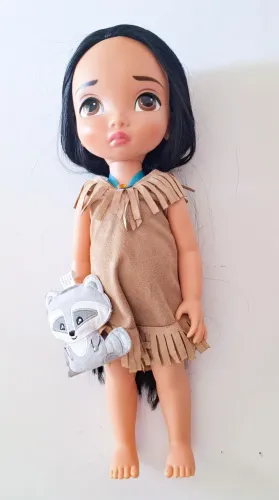 Boneca importada Pocahontas Disney animators