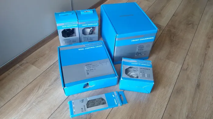 Shimano Sora R3000 9v (não inclui freios)