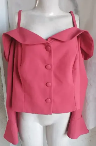 Blusa cropped estilo ciganinha vermelha