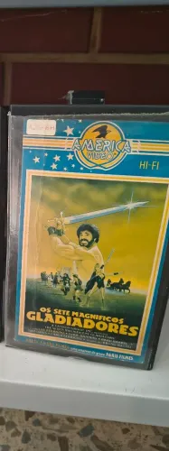VHS Os Sete magníficos gladiadores - Lou Ferrigno