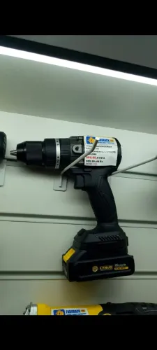 PARAFUSADEIRA E FURADEIRA 20V C/IMPACTO LYNUS