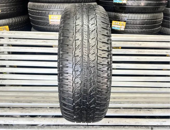 Pneu 215/60/17 Yokohama Geolandar A/T G015 / Pneu 215/60R17