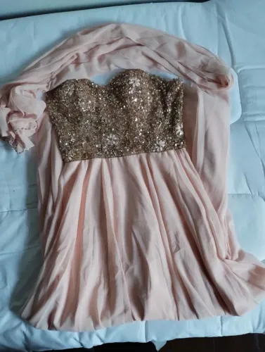 Vestido de formatura e madrinha de casamento 