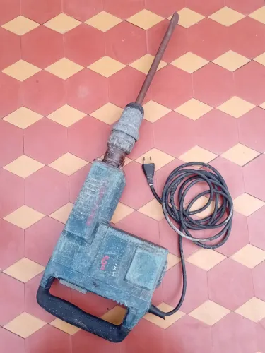 [ACEITO OFERTA] Martelo demolidor Bosch Hammer GSH11E - 10Kg