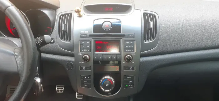 Rádio original kia cerato 