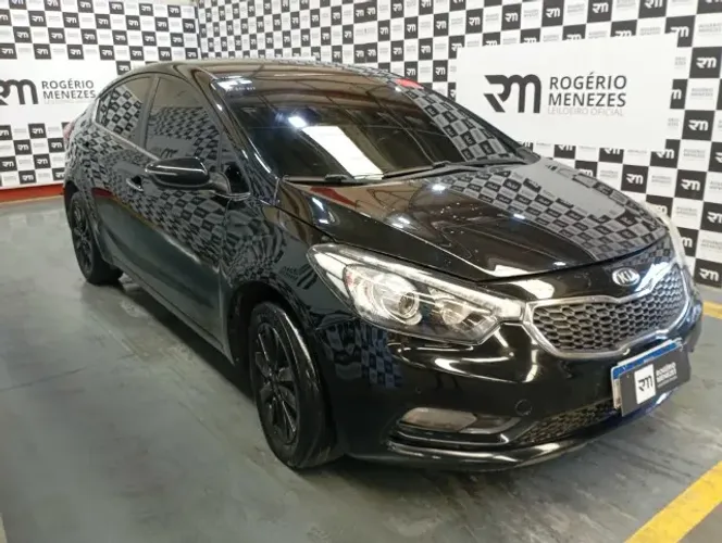 SUCATA KIA CERATO 2015