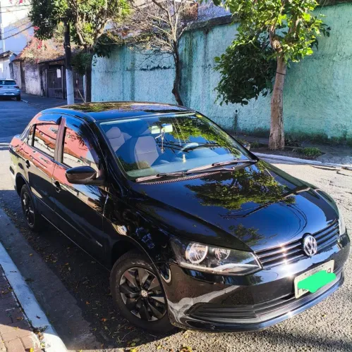 Volkswagen Voyage Trend 1.6 MI Total Flex 8V 4P 2013