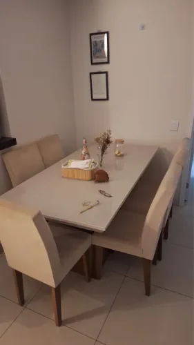 Mesa de jantar - 6 Lugares