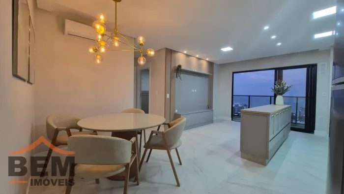 Apartamento para aluguel na Praia Brava em Itajaí
