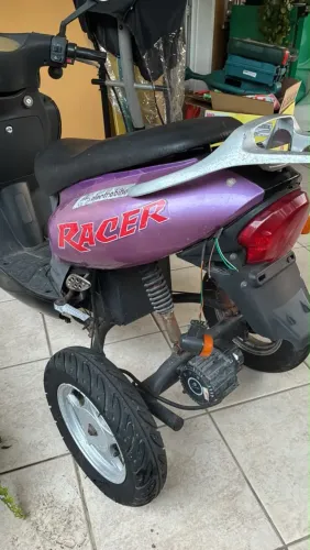 Triciclo elétrico