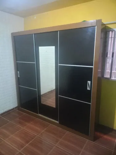 Guarda roupa casal