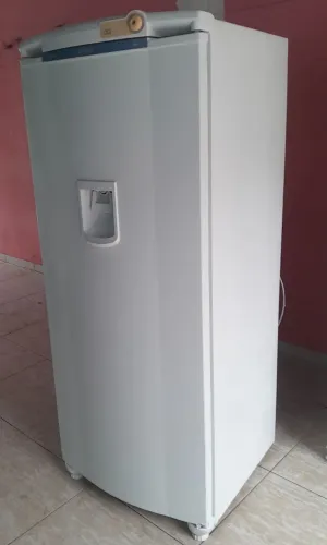 Geladeira consul degelo seco