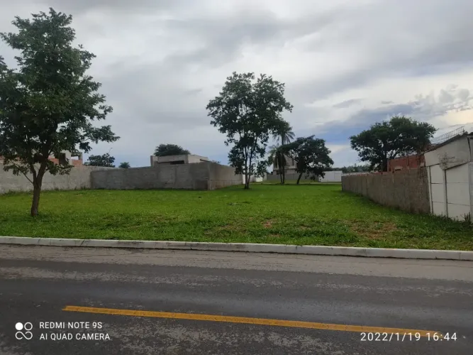 Lote/Terreno a venda com 420 metros quadrados em Condomínio Fechado em Goiânia Saída GO 0