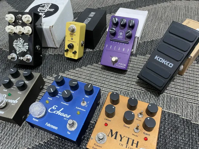 Pedais de Guitarra em perfeito estado