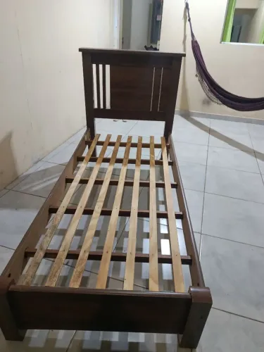 Cama solteiro