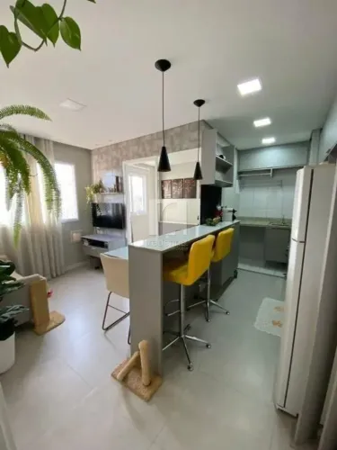 Apartamento 2 quartos - Cambuci