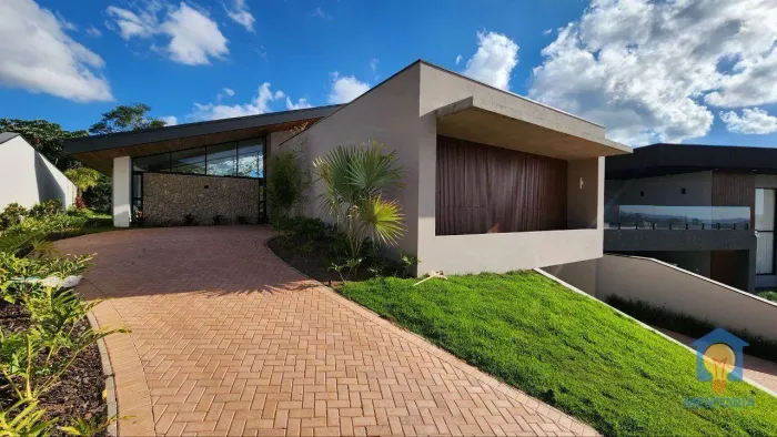 Casa à venda no condomínio Vintage Arte de Morar