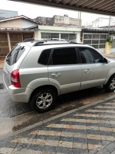 Hyundai Tucson 2.0 16V Aut. 2012