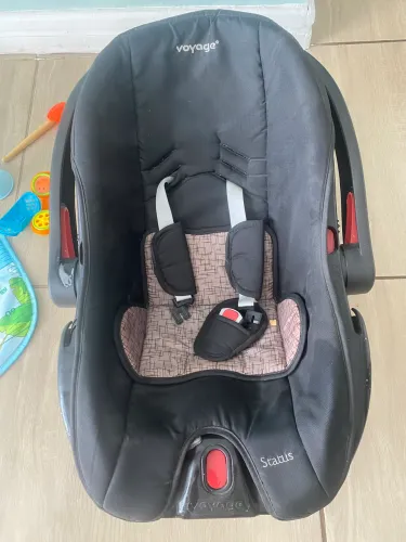 Bebê conforto Voyage