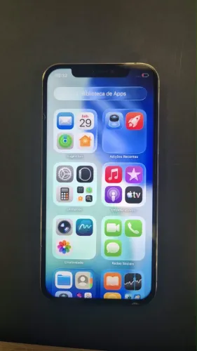 iPhone 12 Pro dourado