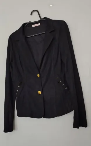 Casaquinho preto tecido tipo Suede 