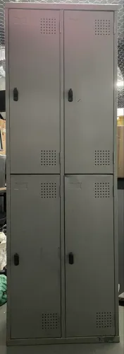 Armário de aço 4 portas excelente estado