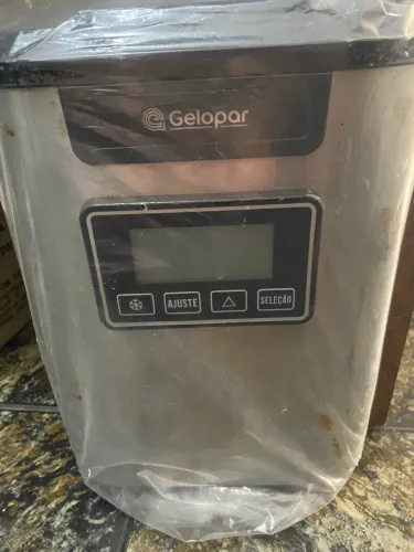 Máquina de fazer gelo gelopar 